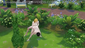 SIMS 4 - MATURE BLONDE GETS PUSSY ATE AND FUCKS CHUBBY BLACK HAIRED LADY IN PUBLIC