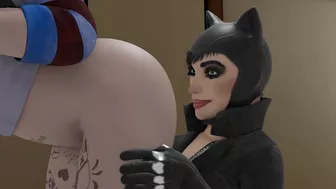 Catwoman eating Harley Quinn's ass (No Sound)