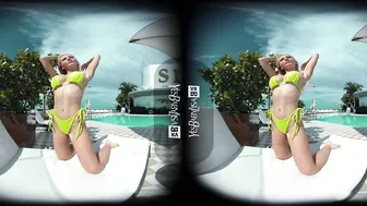 BIG FAKE TITS IN VR 3D 4K AT THE POOL - VIRTUAL REALITY BIMBO MICRO BIKINI FUCK 360/180