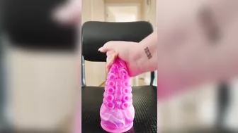 BBW rides and squirts on tenticle dildo