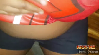 Black girl Secretly Fingering herself to cum under her pant in her friend's next room,will she cum masturbating clito baexvideo