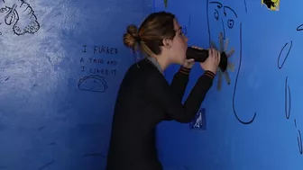 Hermione Granger sucks dick in glory hole