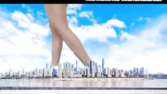 Mega Giantess Debora