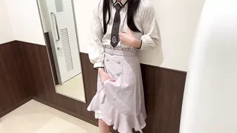 [Crossdressing] Japanese masturbation with a lot of ejaculation in a cute uniform ????