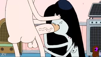 Marceline le da una mamada a Finn