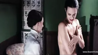 Asia Argento nude - Dracula 3d (2012)