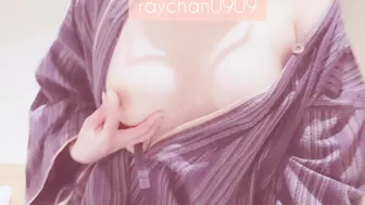 Hentai nipple masturbation that there is a person next to me and I can not make a voice