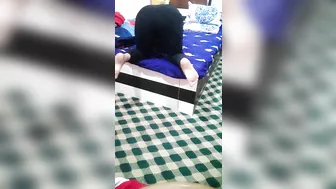 indian girl masturbating